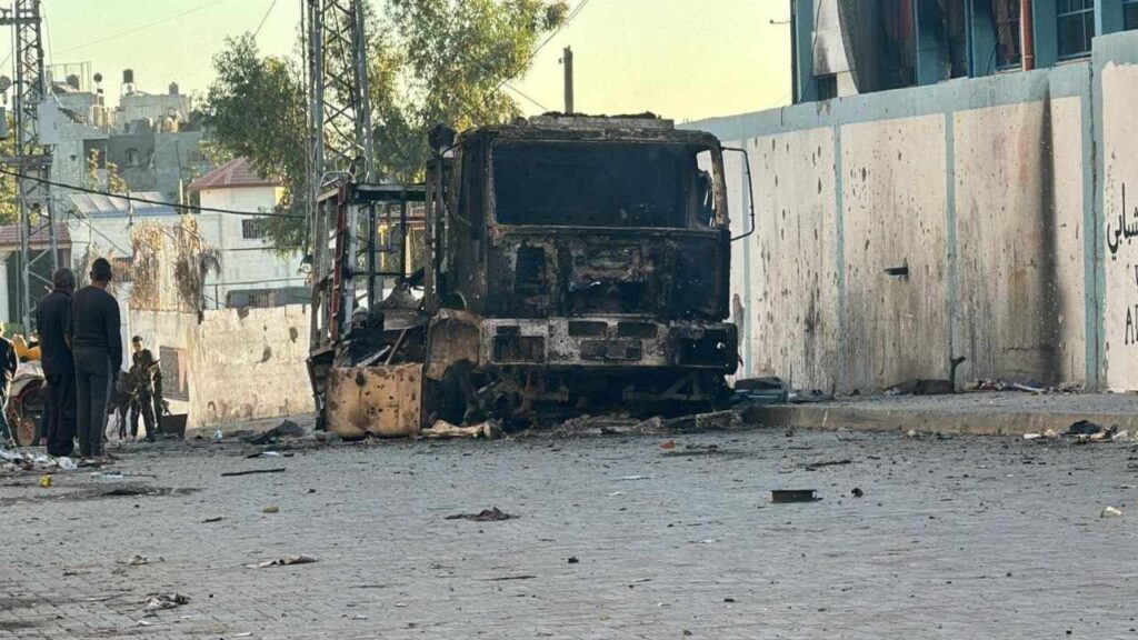 384 يوما للحرب: شهداء بالعشرات وتوقف خدمات الدفاع المدني