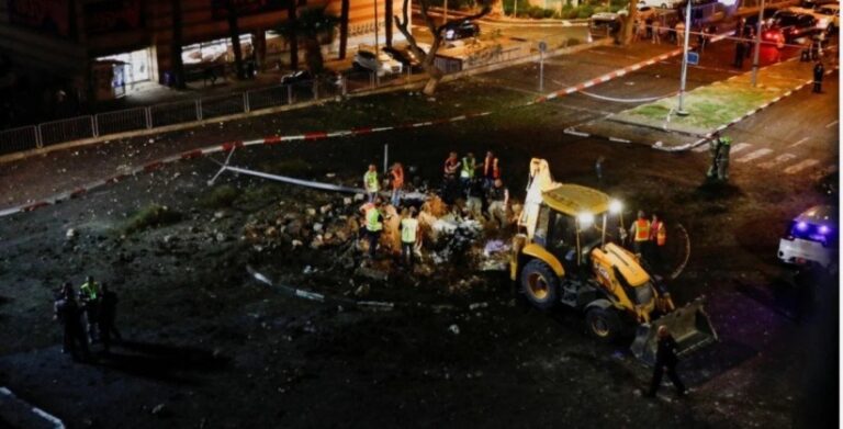 إعلام إسرائيلي: حيفا و”الكريوت” تحولتا إلى خط مواجهة.. و”نهاريا” أصبحت مدينة أشباح