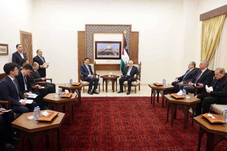 الرئيس يستقبل المبعوث الصيني للشرق الأوسط