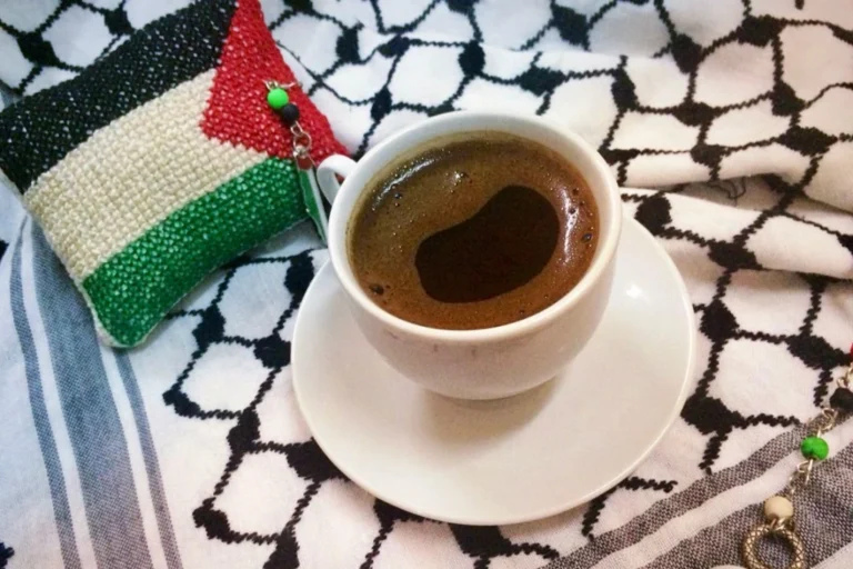 تفاصيل رفع أسعار القهوة فلسطينيا