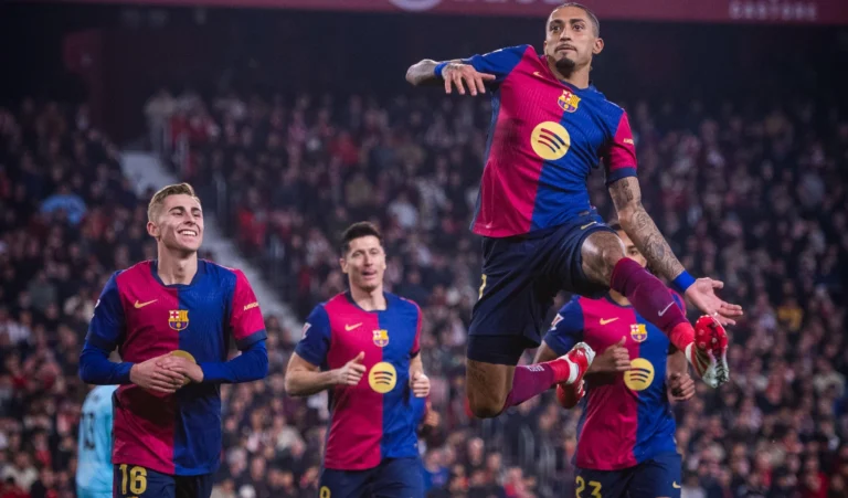 برشلونة يكتسح إشبيلية ويستغل هدية “ديربي مدريد”