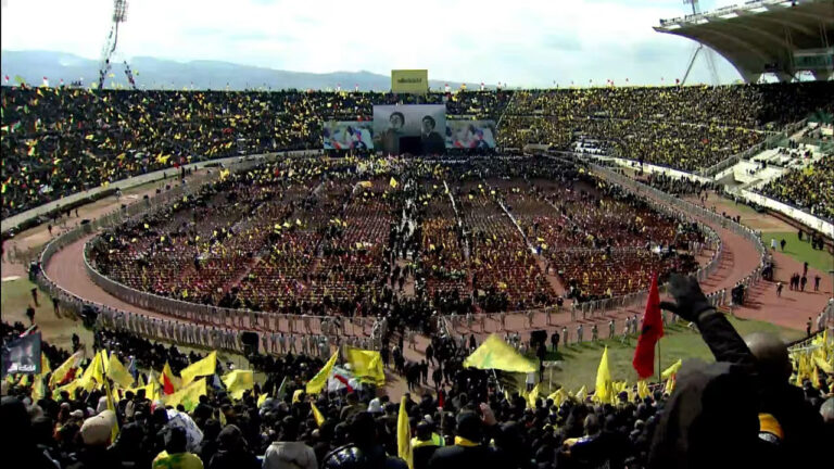 عشرات الآلاف يشيعون نصر الله وصفي الدين في بيروت