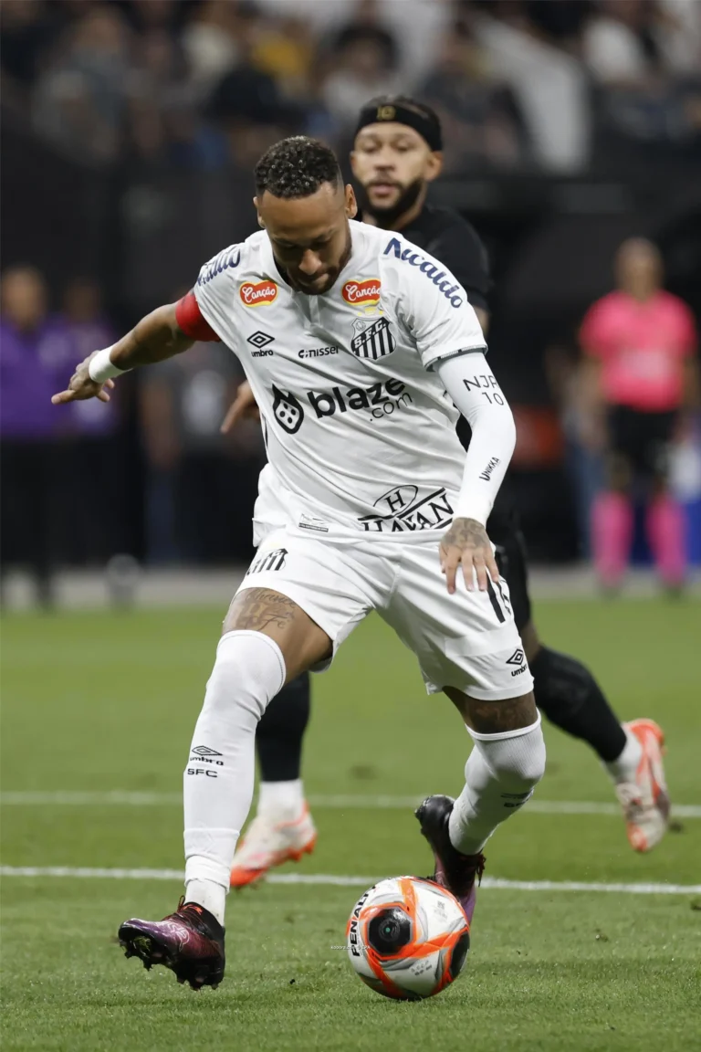 نيمار يتجرع أول هزيمة في البرازيل