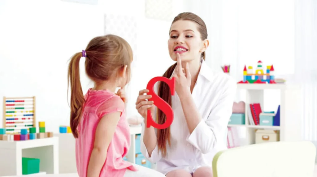 خاص لطريق المحبة: تأخر تطور المعرفة الاساسية باللغة… اسبابها وطرق علاجها