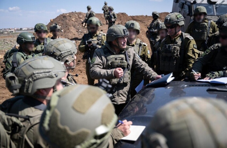 “هآرتس”: الجيش الإسرائيلي يعتزم بناء قواعد عسكرية جديدة في سوريا بعمق 65 كيلومترا