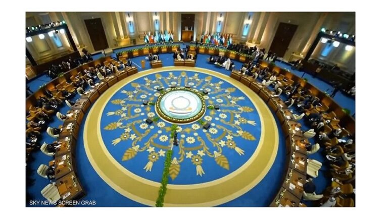 القمة العربية الطارئة تدعم الرؤية الفلسطينية في مواجهة تحديات المرحلة المقبلة