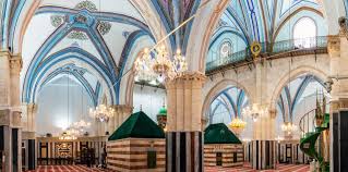 الأوقاف: في سابقة خطيرة الاحتلال يضع أقفالا على جميع أبواب غرف الحرم الإبراهيمي