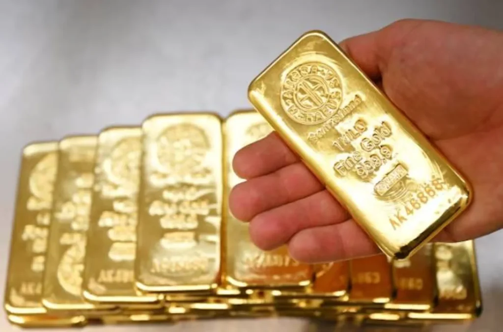 الذهب يتجاوز الـ3200 دولار للأونصة للمرة الأولى