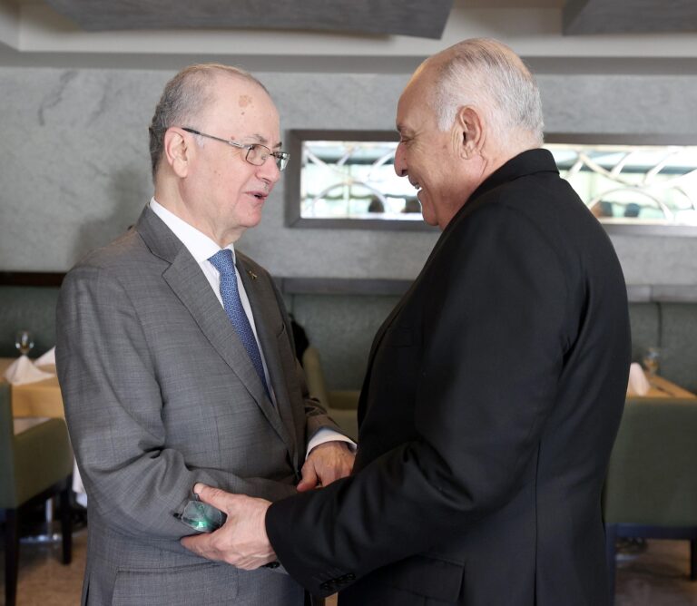 مصطفى يبحث مع وزير الخارجية الجزائري تنسيق المواقف والتحركات المشتركة خاصة من خلال عضوية الجزائر في مجلس الأمن الدولي