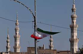 ايران تبدي استعدادها لتوقيع اتفاق نووي مع ترامب مقابل رفع العقوبات