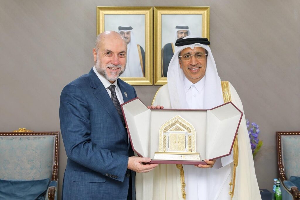 الهباش يبحث التعاون القضائي مع رئيس المجلس الأعلى للقضاء في قطر