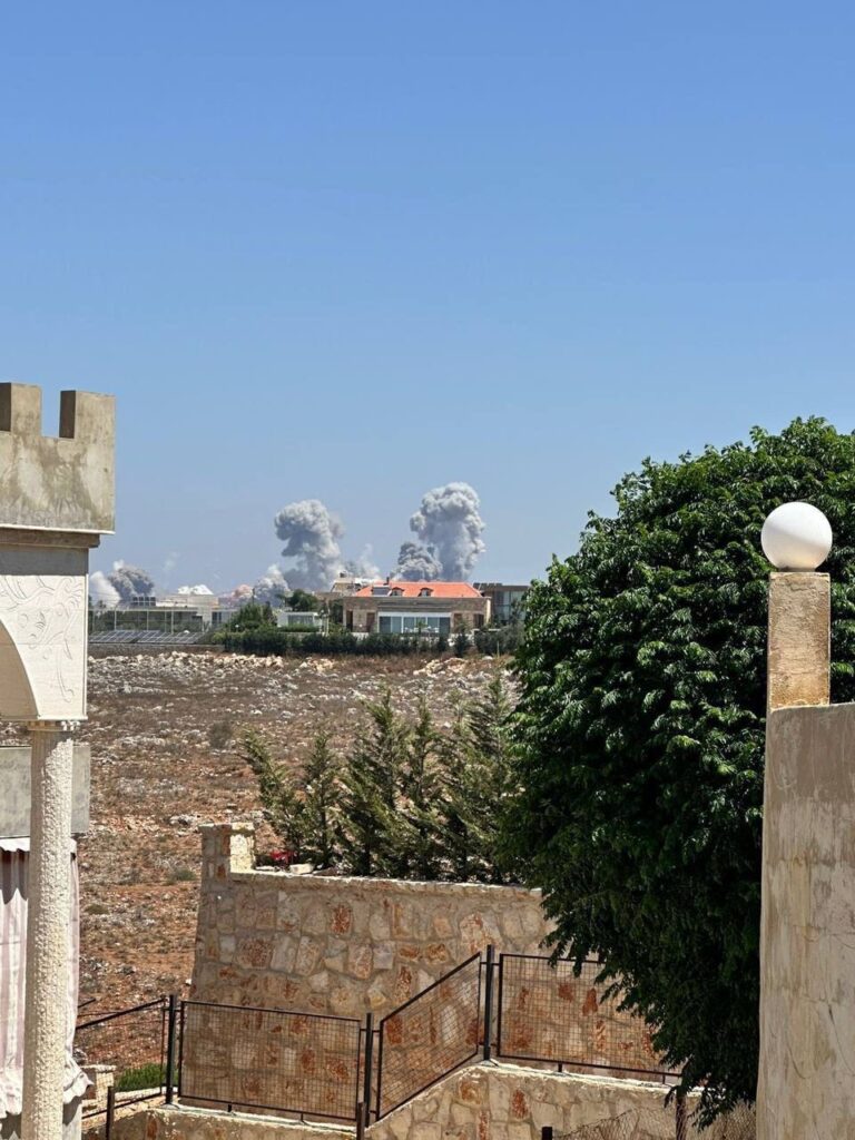 في انتهاك جديد لوقف النار.. الاحتلال يشن حزاماً نارياً على التلال المشرفة على النبطية