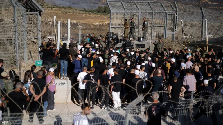 بعد “عبور الدروز”.. ماذا تفعل إسرائيل على الحدود مع سوريا؟