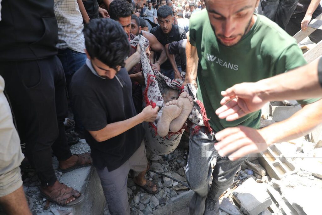 15 شهيدا في قصف الاحتلال رفح وخان يونس والشجاعية