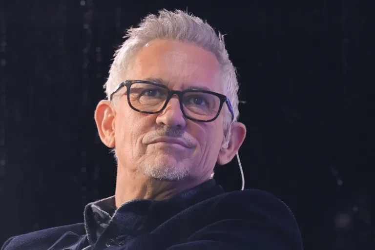 غاري لينيكر هدّاف إنجلترا الذي تعرّض للاضطهاد بسبب منشور مؤيد لفلسطين