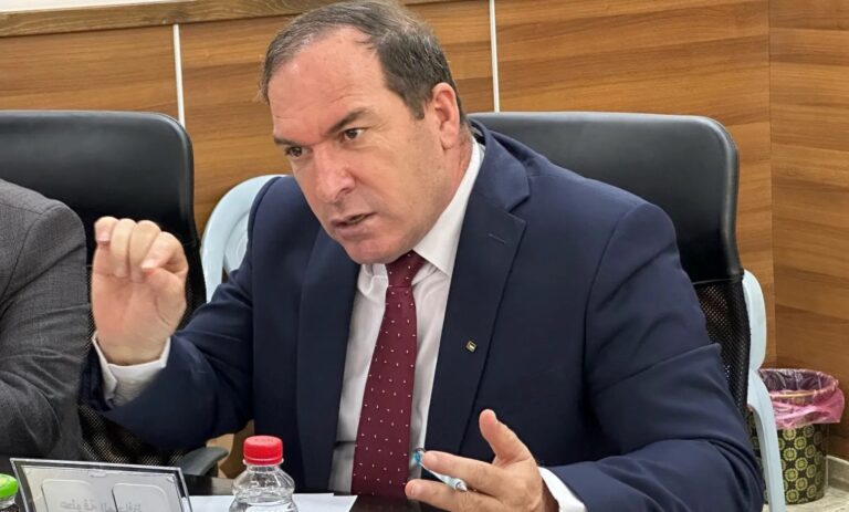 محافظ طولكرم: الاحتلال يتحدى قرارات محكمته ويصر على عدوانه بهدم (104) مبانٍ في مخيم طولكرم