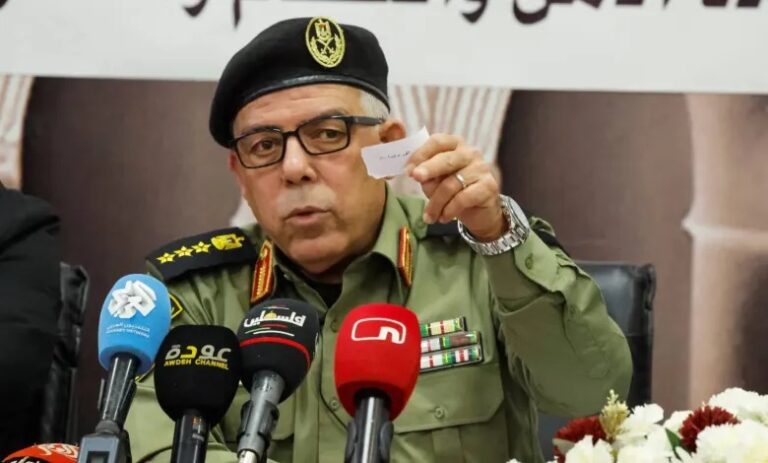 الناطق الرسمي لقوى الأمن الفلسطيني يصدر تصريحاً حول ما ورد على قناة الجزيرة