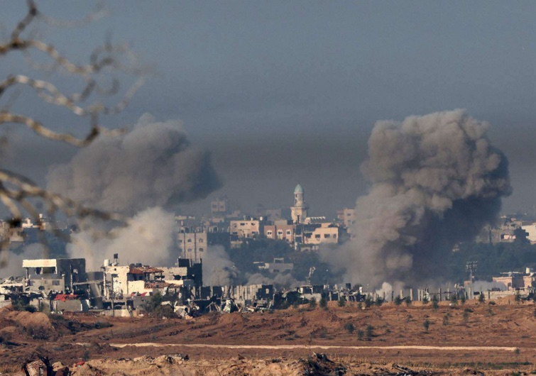 مصدر سياسي إسرائيلي: صعوبات كبيرة تعرقل مفاوضات الدوحة وحماس ترفض مناقشة “المفاتيح”