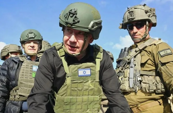 إعلام عبري: نتنياهو يدرس احتلال غزة مجددًا.. والجيش “مستعد لتنفيذ أي قرار”