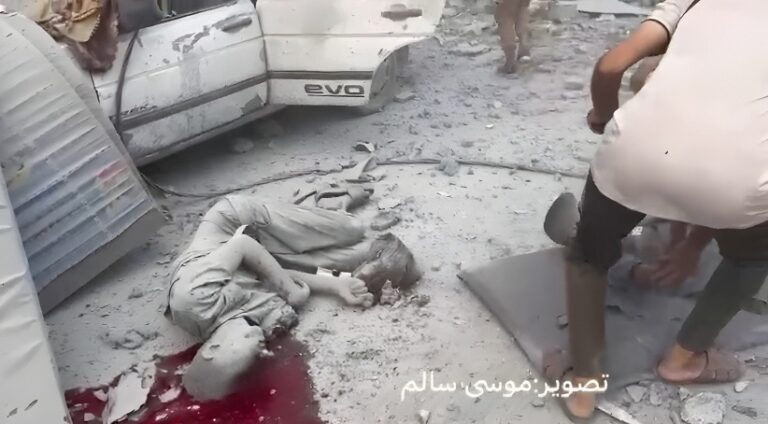 7 شهداء في قصف للاحتلال على حي الرمال غرب مدينة غزة