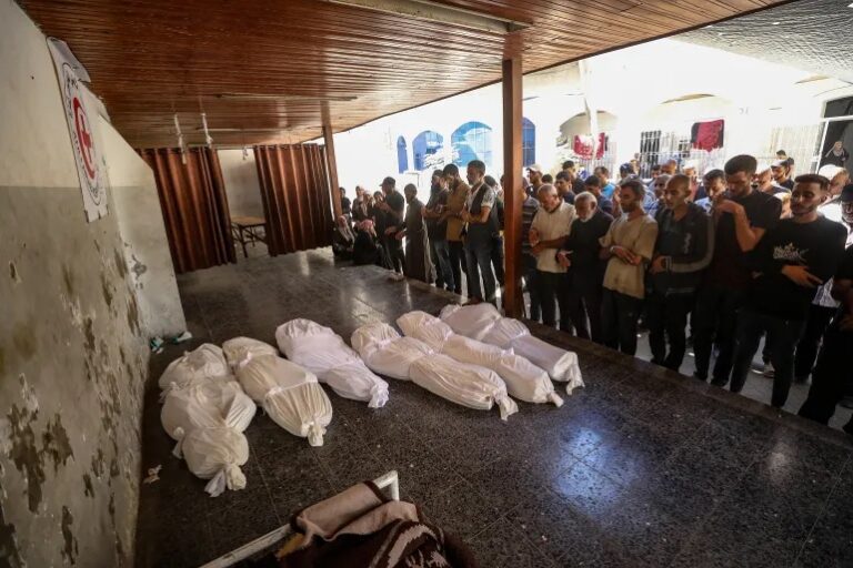 دفعة خامسة من جثامين الشهداء تصل غزة وعليها آثار تنكيل