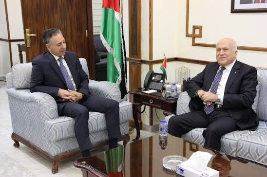 مباحثات فلسطينية أردنية مشتركة لتعزيز التبادل التجاري والضغط على الاحتلال لإزالة المعيقات