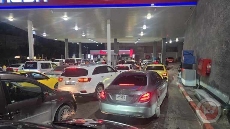 تهافت على محطات الوقود في الضفة عقب بيان النقابة حول أزمة إيداع الشيقل