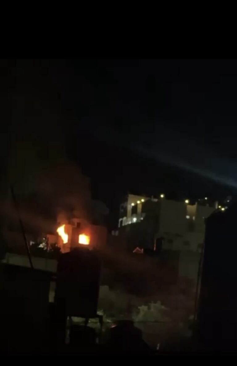 الاحتلال يفجّر منزلين في محيط مخيم جنين