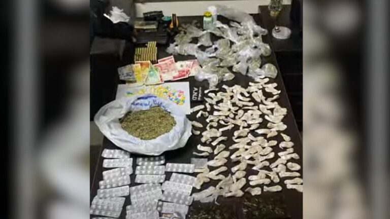 ضبط محطة توزيع مخدرات في ضواحي القدس