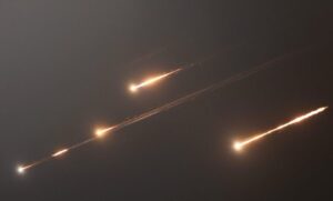 تقرير: إسرائيل تستعد لـ”سيل صواريخ إيراني محتمل” بعد فشل المفاوضات مع واشنطن