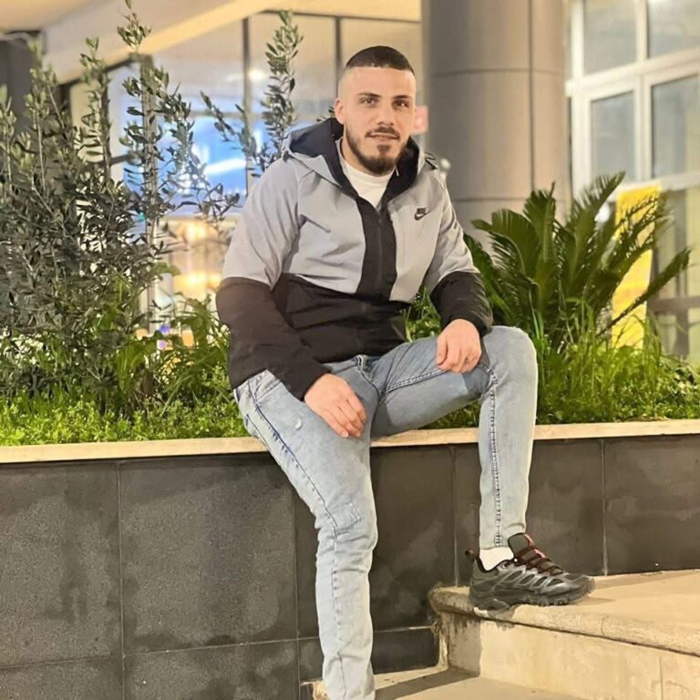 الاحتلال يعتقل مواطنين من نابلس