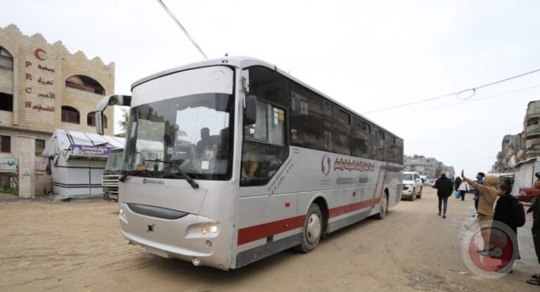 استئناف العمل بشكل جزئي بمعبر رفح