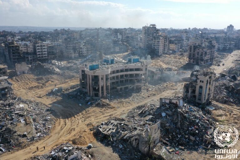 شهيد ومصابون بقصف اسرائيلي على حي الشيخ رضوان بغزة