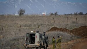 إسرائيل تعتقل سوريين اثنين إثر توغلها بريف القنيطرة