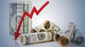 النفط يرتفع والذهب يستقر والدولار يتراجع ترقبا لاتفاق مع إيران