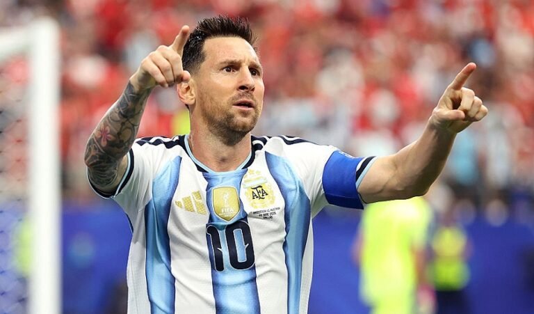 ميسي يصبح الهداف التاريخي لكأس العالم برصيد 17 هدفا