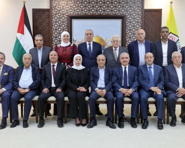 اللجنة المركزية لـ”فتح” تتخذ حزمة قرارات سياسية وتنظيمية وتبحث الانتخابات العامة