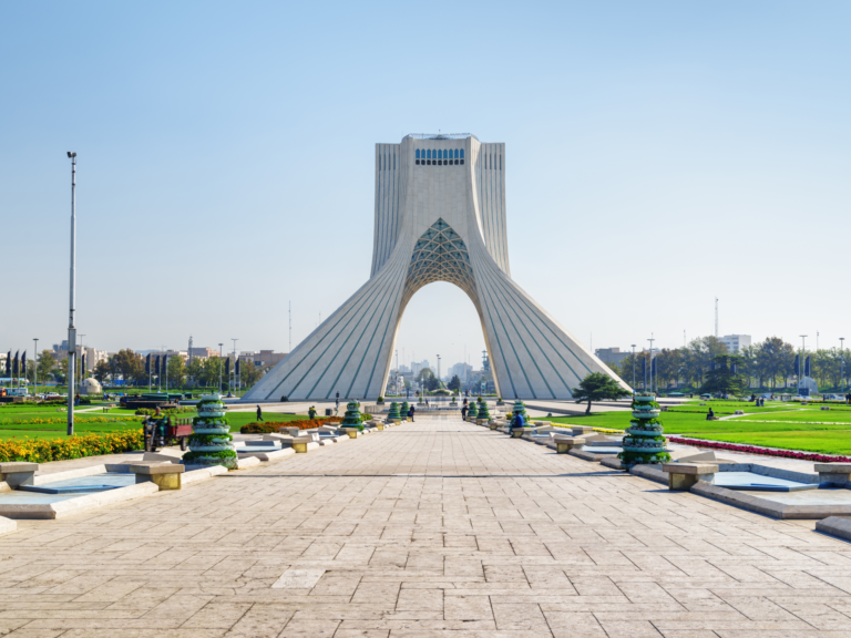 لبنان يقول إنه لم يتبلغ ببنود الاتفاق الإيراني الأميركي لإنهاء الحرب