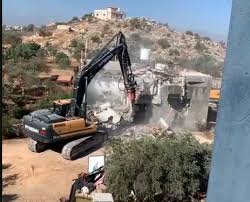 هدم 5 منازل في نحالين وزعترة وتشريد سكانها