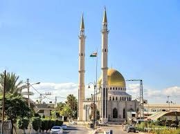 الكنيست يقر بالقراءة التمهيدية مشروع “قانون الأذان” الذي يفرض قيودا على مكبرات الصوت في المساجد
