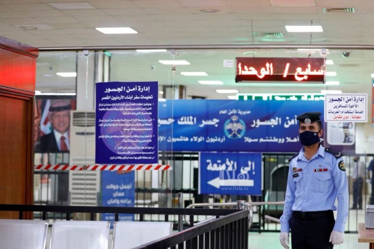 “المعابر والحدود”: تمديد ساعات العمل للقادمين يومي الأحد والخميس اعتبارا من الأسبوع المقبل