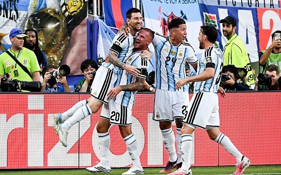 مونديال 2026: الأرجنتين تقلب الطاولة على إنجلترا وتلاقي إسبانيا في النهائي