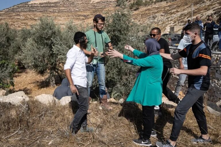 تصاعد اعتداءات المستوطنين في الضفة الغربية