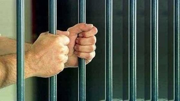 الحبس المؤبد لمدان بقتل طفله في بيت عور التحتا