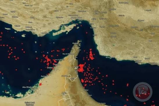 بلومبرغ: حركة الملاحة عبر مضيق هرمز تشهد توقفا شبه تام