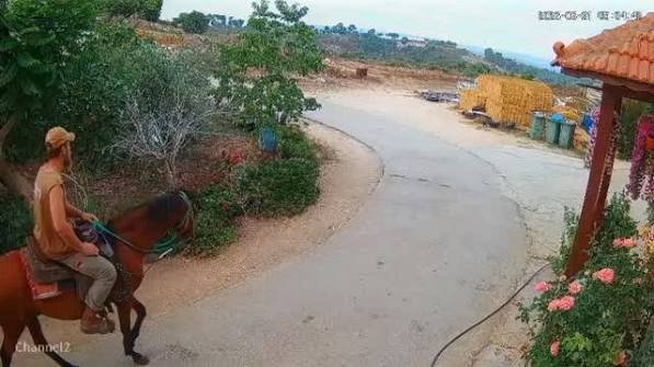 خربة مسعود في جنين ومستوطنوه يستولون على ممتلكات المواطنين في نابلس