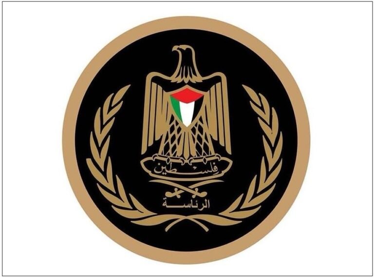 الرئاسة تدين اقتحام المستعمرين للأقصى وتعتبره انتهاكا صارخا للوضع التاريخي والقانوني القائم
