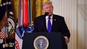 ترامب: مضيق هرمز سيفتح قريبا أو ستواجه إيران ضربة قاسية قريباً جداً