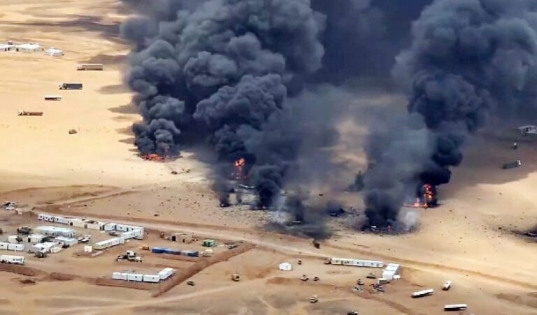 هجمات حوثية على جنوب السعودية تصيب 73 شخصا