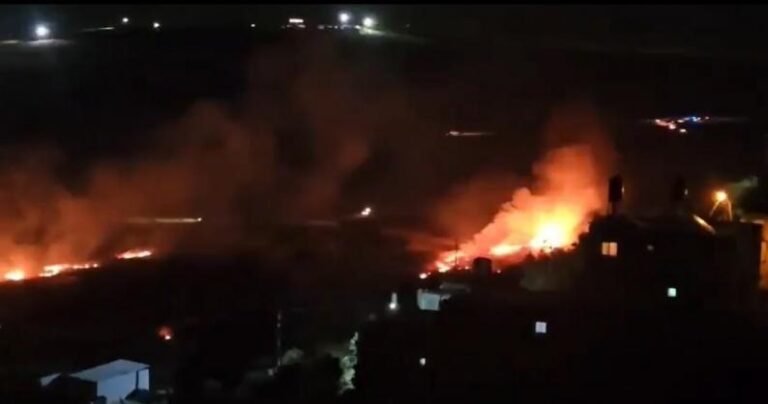 مستعمرون يهاجمون جالود جنوب نابلس ويحرقون منزلين لعائلة الطوباسي
